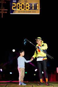 BIB: 0811, 2022, 9041
                            <button type="button" onclick="openModal(18976539)" class="btn btn-primary btn-sm float-right btn-popup" data-toggle="modal" data-target=".modal-high-quality">
                        <i class="fas fa-shopping-cart"></i> Add to Cart
                    </button>
                                            <button type="button" onclick="isThisMe(18976539, true)" class="btn btn-success btn-sm float-right btn-popup btn-isme hidden" data-toggle="tooltip" data-placement="bottom" title="นี่คือรูปของคุณใช่ไหม คลิกที่นี่เพื่อเอาเข้าอัลบั้ม">
                        <i class="fas fa-plus"></i> Add to album
                    </button>
                    <button type="button" onclick="isThisMe(18976539, false)" class="btn btn-warning btn-sm float-right btn-popup btn-isnotme hidden">
                        <i class="fas fa-ban"></i> Remove from album
                    </button>